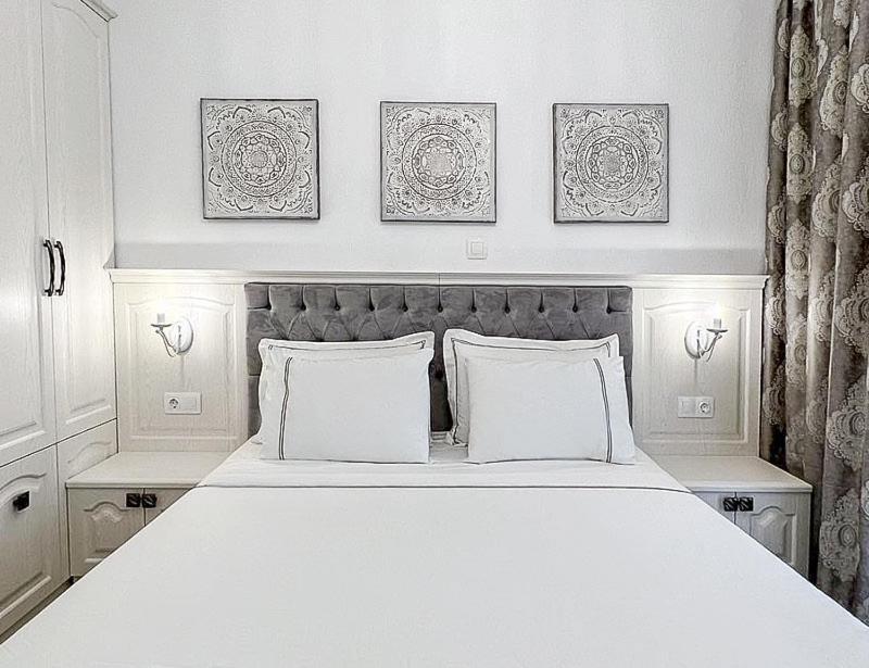 Royal Apartments - Nikiti Zewnętrze zdjęcie